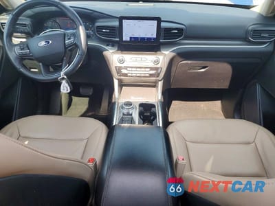 Zdjęcie 8 z 13 samochodu: 2020 FORD EXPLORER XLT VIN:1FMSK8DH5LGA11696 - miniatura