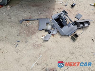 Zdjęcie 12 z 13 samochodu: 1996 CHEVROLET CAPRICE / IMPALA CLASSIC SS VIN:1G1BL52PXTR144848 - miniatura