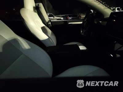 Zdjęcie 13 z 14 samochodu: 2022 TESLA MODEL Y VIN:7SAYGAEE1NF548190 - miniatura