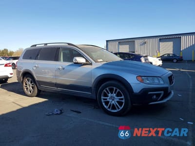 Czwarte zdjęcie samochodu z boku: 2016 VOLVO XC70 T5 PREMIER VIN:YV440MBK4G1247532 - miniatura