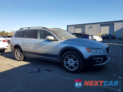 Czwarte zdjęcie samochodu z boku: 2016 VOLVO XC70 T5 PREMIER VIN:YV440MBK4G1247532 - miniatura