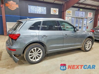 Trzecie zdjęcie samochodu z tyłu: 2016 AUDI Q5 VIN:WA1C2AFP1GA091540 - miniatura