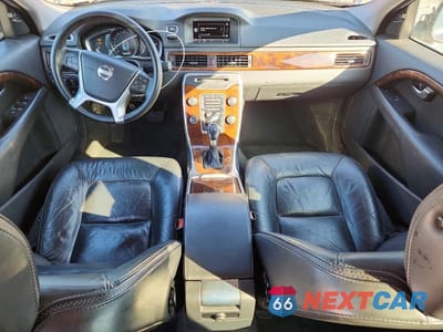 Zdjęcie 8 z 14 samochodu: 2014 VOLVO XC70 3.2 VIN:YV4940BZ0E1177542 - miniatura