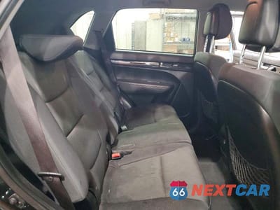 Zdjęcie 11 z 13 samochodu: 2012 KIA SORENTO LX VIN:5XYKT3A19CG193093 - miniatura