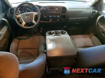 Zdjęcie 8 z 12 samochodu: 2011 GMC SIERRA K3500 SLE VIN:1GT423CG3BF218200 - miniatura
