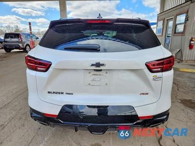 Zdjęcie 6 z 13 samochodu: 2023 CHEVROLET BLAZER RS VIN:3GNKBKRS6PS201723 - miniatura