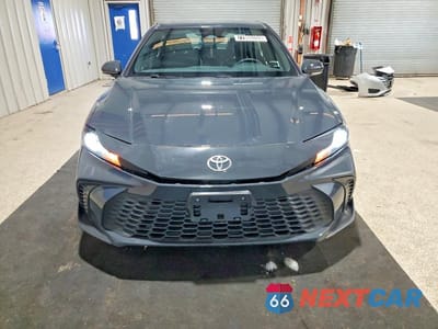 Piąte zdjęcie samochodu w środku: 2026 TOYOTA CAMRY SE VIN:4T1DBADKXTU542969 - miniatura
