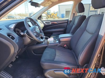 Zdjęcie 7 z 13 samochodu: 2020 NISSAN PATHFINDER S VIN:5N1DR2AM8LC602213 - miniatura