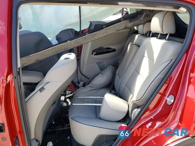 Zdjęcie 10 z 11 samochodu: 2019 KIA SPORTAGE EX VIN:KNDPN3AC0K7576613 - miniatura