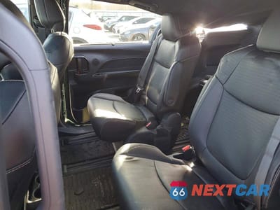 Zdjęcie 11 z 13 samochodu: 2025 TOYOTA SIENNA WOODLAND EDITION VIN:5TDCSKFC2SS166475 - miniatura
