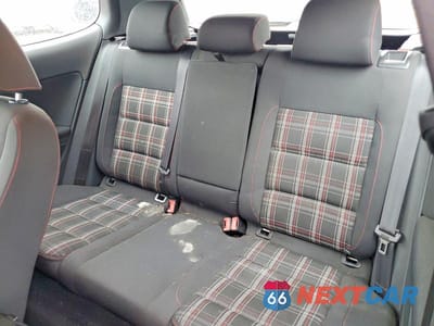 Zdjęcie 10 z 11 samochodu: 2013 VOLKSWAGEN GTI VIN:WVWED7AJ3DW125197 - miniatura