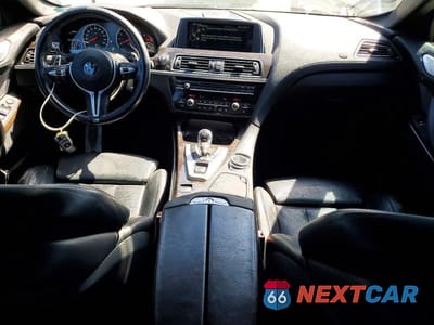 Zdjęcie 8 z 11 samochodu: 2014 BMW M6 VIN:WBSLZ9C55ED651017 - miniatura