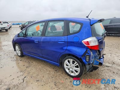 Drugie zdjęcie samochodu z przodu: 2010 HONDA FIT SPORT VIN:JHMGE8H48AS023312 - miniatura