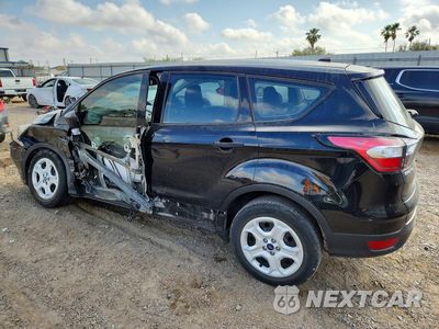 Drugie zdjęcie samochodu z przodu: 2018 FORD ESCAPE S VIN:1FMCU0F7XJUD04013 - miniatura