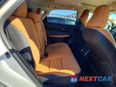 Zdjęcie 11 z 13 samochodu: 2019 LEXUS NX 300 VIN:JTJBARBZ7K2199235 - miniatura