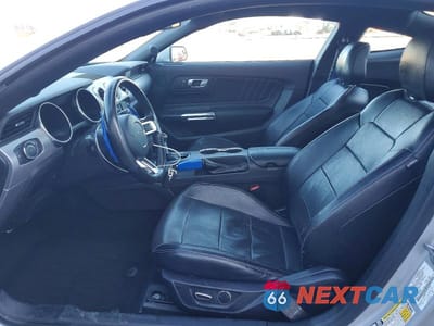 Zdjęcie 7 z 12 samochodu: 2019 FORD MUSTANG VIN:1FA6P8TH4K5172579 - miniatura