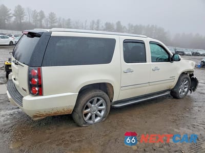 Trzecie zdjęcie samochodu z tyłu: 2012 GMC YUKON XL DENALI VIN:1GKS2MEF1CR247104 - miniatura