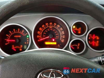 Zdjęcie 9 z 12 samochodu: 2007 TOYOTA TUNDRA SR5 VIN:5TBDV54147S460247 - miniatura