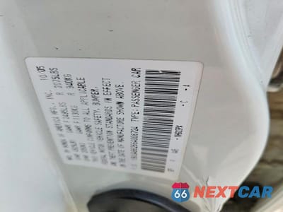 Zdjęcie 12 z 12 samochodu: 2006 ACURA 3.2TL VIN:19UUA66266A006724 - miniatura