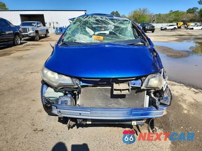 Piąte zdjęcie samochodu w środku: 2016 HONDA FIT EX VIN:JHMGK5H70GX006470 - miniatura