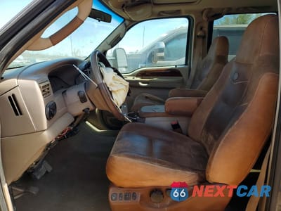 Zdjęcie 7 z 14 samochodu: 2004 FORD F350 SUPER DUTY VIN:1FTWW33P64EB32644 - miniatura