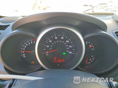 Zdjęcie 9 z 11 samochodu: 2013 KIA SOUL + VIN:KNDJT2A69D7753730 - miniatura