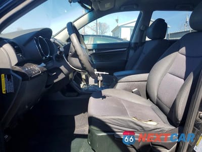 Zdjęcie 7 z 12 samochodu: 2011 KIA SORENTO LX VIN:5XYKT4A17BG105078 - miniatura