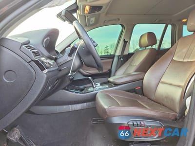 Zdjęcie 7 z 13 samochodu: 2017 BMW X3 XDRIVE28I VIN:5UXWX9C56H0T01576 - miniatura