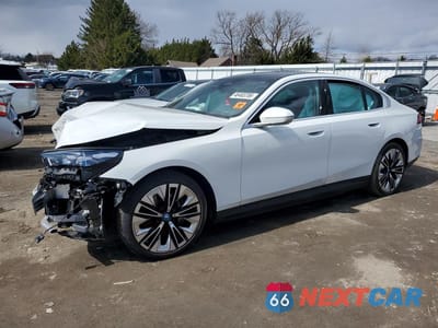 2024 BMW I5 EDRIVE 40 WBY33FK09RCR16934 - główne zdjęcie licytacji z USA - miniatura