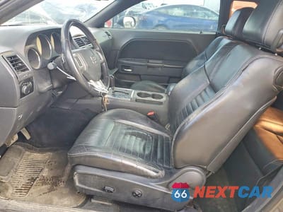 Zdjęcie 7 z 11 samochodu: 2013 DODGE CHALLENGER SXT VIN:2C3CDYAG8DH628891 - miniatura