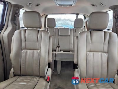 Zdjęcie 10 z 13 samochodu: 2014 CHRYSLER TOWN & COUNTRY TOURING VIN:2C4RC1BG3ER163611 - miniatura