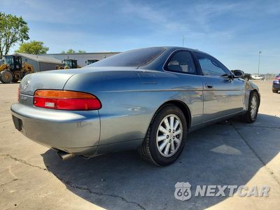 Trzecie zdjęcie samochodu z tyłu: 1992 LEXUS SC 400 BASE VIN:JT8UZ30C9N0002872 - miniatura