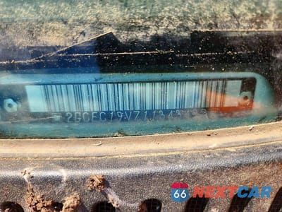 Zdjęcie 12 z 12 samochodu: 2001 CHEVROLET SILVERADO C1500 VIN:2GCEC19V711343492 - miniatura