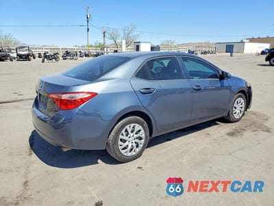 Trzecie zdjęcie samochodu z tyłu: 2019 TOYOTA COROLLA LE VIN:5YFBURHE7KP921447 - miniatura