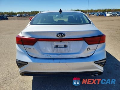 Zdjęcie 6 z 11 samochodu: 2020 KIA FORTE LXS VIN:3KPF24AD7LE259206 - miniatura