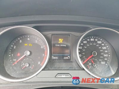 Zdjęcie 9 z 13 samochodu: 2018 VOLKSWAGEN TIGUAN SE, 4MOTION SEL VIN:3VV2B7AX5JM199926 - miniatura