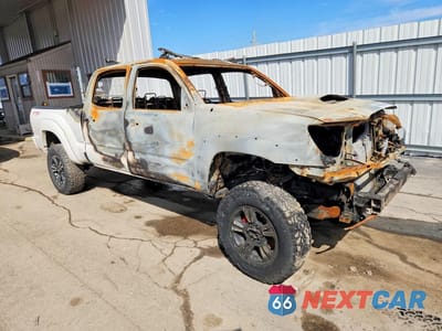 Czwarte zdjęcie samochodu z boku: 2007 TOYOTA TACOMA V6 VIN:5TEMU52NX7Z349222 - miniatura