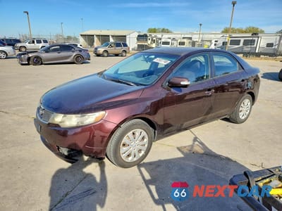 2010 KIA FORTE KNAFU4A28A5191853 - główne zdjęcie licytacji z USA - miniatura