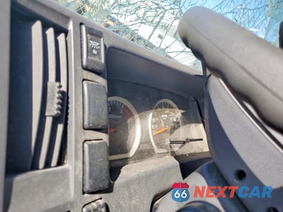 Zdjęcie 9 z 12 samochodu: 2021 ISUZU NPR HD VIN:JALC4W161M7006683 - miniatura