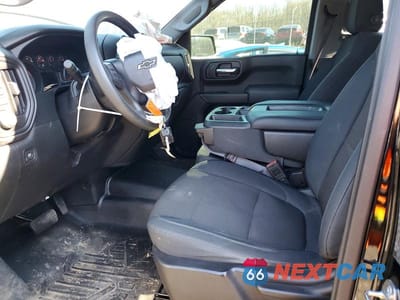 Zdjęcie 7 z 11 samochodu: 2019 CHEVROLET SILVERADO K1500 TRAIL BOSS CUSTOM VIN:1GCPYCEF6KZ367120 - miniatura