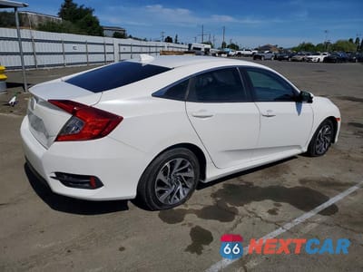 Trzecie zdjęcie samochodu z tyłu: 2017 HONDA CIVIC EX VIN:19XFC2F81HE202634 - miniatura