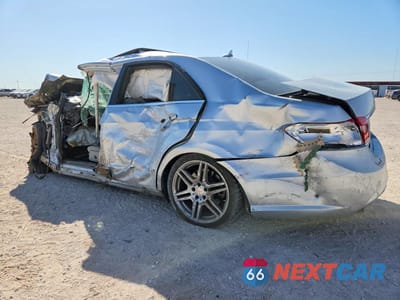 Drugie zdjęcie samochodu z przodu: 2010 MERCEDES-BENZ E 550 VIN:WDDHF7CB2AA194779 - miniatura