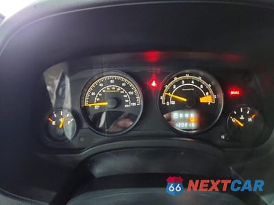 Zdjęcie 9 z 13 samochodu: 2015 JEEP PATRIOT SPORT VIN:1C4NJPBB0FD273760 - miniatura