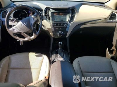 Zdjęcie 8 z 11 samochodu: 2017 HYUNDAI SANTA FE SPORT 2.4L VIN:5NMZUDLB8HH014952 - miniatura