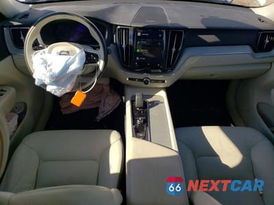 Zdjęcie 8 z 13 samochodu: 2024 VOLVO XC60 PLUS VIN:YV4L12RL7R1840784 - miniatura