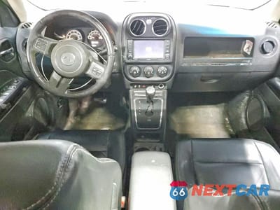 Zdjęcie 8 z 13 samochodu: 2017 JEEP PATRIOT LATITUDE VIN:1C4NJRFB8HD206011 - miniatura