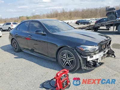 Czwarte zdjęcie samochodu z boku: 2022 MERCEDES-BENZ C 300 4MATIC VIN:W1KAF4HB1NR059602 - miniatura