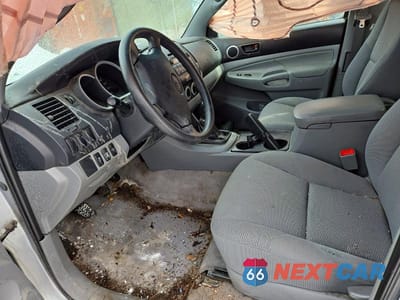 Zdjęcie 7 z 11 samochodu: 2011 TOYOTA TACOMA BASE VIN:5TFUX4EN4BX001171 - miniatura