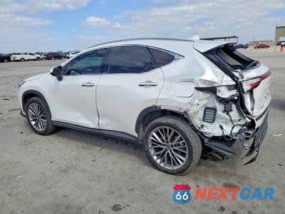 Drugie zdjęcie samochodu z przodu: 2023 LEXUS NX 350H PREMIUM VIN:JTJGKCEZ2P5007589 - miniatura