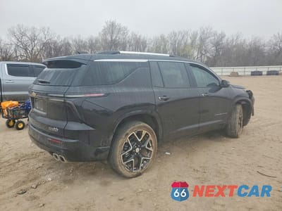 Trzecie zdjęcie samochodu z tyłu: 2025 CHEVROLET TRAVERSE HIGH COUNTRY VIN:1GNERKRS3SJ231815 - miniatura